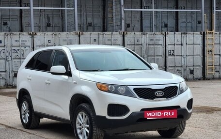 KIA Sorento II рестайлинг, 2011 год, 980 000 рублей, 3 фотография