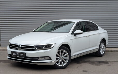 Volkswagen Passat B8 рестайлинг, 2017 год, 2 200 000 рублей, 1 фотография