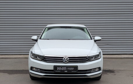 Volkswagen Passat B8 рестайлинг, 2017 год, 2 200 000 рублей, 2 фотография