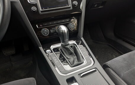 Volkswagen Passat B8 рестайлинг, 2017 год, 2 200 000 рублей, 19 фотография