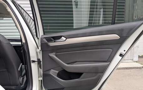 Volkswagen Passat B8 рестайлинг, 2017 год, 2 200 000 рублей, 15 фотография