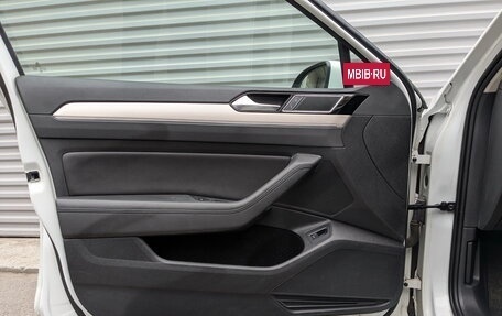 Volkswagen Passat B8 рестайлинг, 2017 год, 2 200 000 рублей, 24 фотография