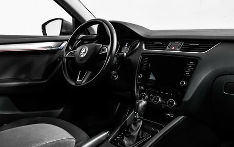 Skoda Octavia, 2018 год, 2 298 000 рублей, 9 фотография