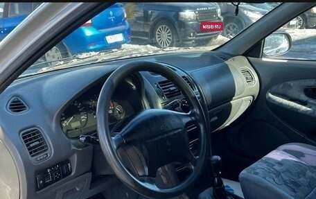 Mitsubishi Carisma I, 1998 год, 195 000 рублей, 9 фотография