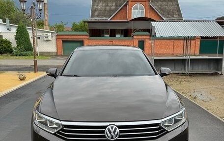 Volkswagen Passat B8 рестайлинг, 2015 год, 1 500 000 рублей, 3 фотография
