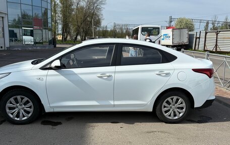 Hyundai Solaris II рестайлинг, 2020 год, 1 340 000 рублей, 7 фотография
