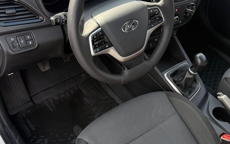 Hyundai Solaris II рестайлинг, 2020 год, 1 340 000 рублей, 14 фотография