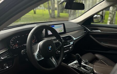 BMW 5 серия, 2019 год, 4 300 000 рублей, 10 фотография