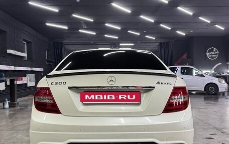 Mercedes-Benz C-Класс, 2011 год, 1 880 000 рублей, 5 фотография