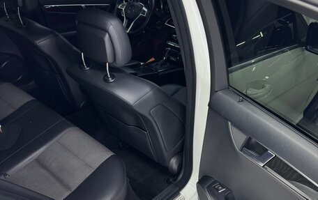 Mercedes-Benz C-Класс, 2011 год, 1 880 000 рублей, 20 фотография