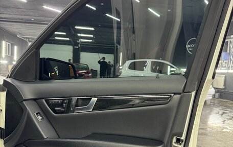 Mercedes-Benz C-Класс, 2011 год, 1 880 000 рублей, 22 фотография