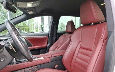 Lexus RX IV рестайлинг, 2018 год, 4 590 000 рублей, 13 фотография