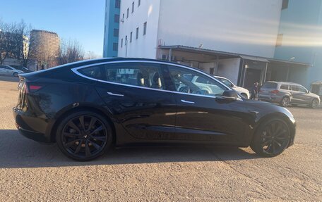 Tesla Model 3 I, 2018 год, 3 300 000 рублей, 15 фотография