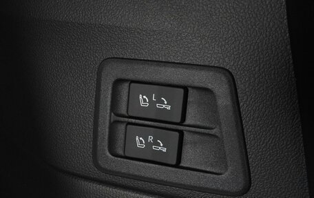 Toyota Land Cruiser, 2024 год, 13 498 000 рублей, 30 фотография