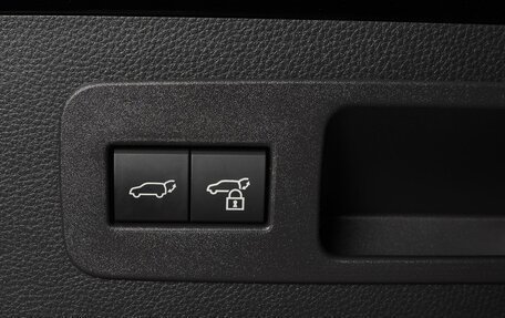 Toyota Land Cruiser, 2024 год, 13 498 000 рублей, 33 фотография