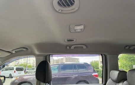 KIA Carnival III, 2008 год, 900 000 рублей, 18 фотография