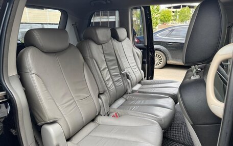 KIA Carnival III, 2008 год, 900 000 рублей, 17 фотография