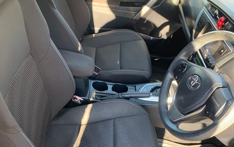 Toyota Auris II, 2013 год, 995 000 рублей, 7 фотография