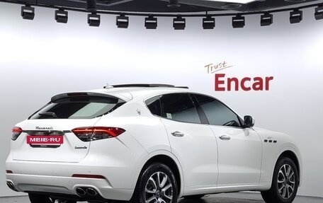 Maserati Levante I, 2022 год, 4 907 004 рублей, 3 фотография