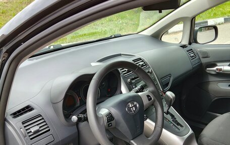 Toyota Auris II, 2011 год, 1 030 000 рублей, 5 фотография