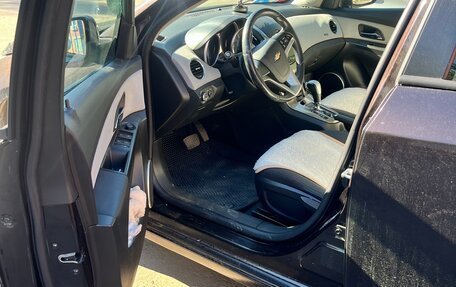 Chevrolet Cruze II, 2014 год, 570 000 рублей, 9 фотография