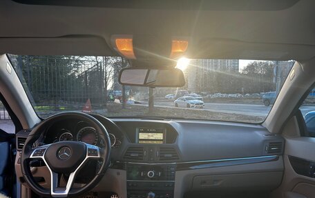 Mercedes-Benz E-Класс, 2011 год, 1 550 000 рублей, 11 фотография