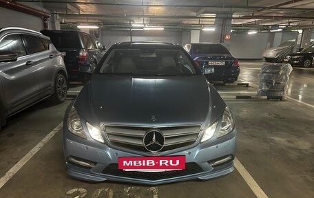 Mercedes-Benz E-Класс, 2011 год, 1 550 000 рублей, 9 фотография