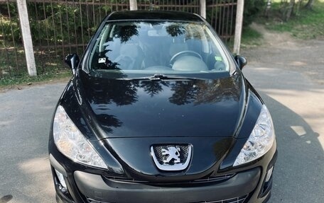 Peugeot 308 II, 2011 год, 485 000 рублей, 2 фотография