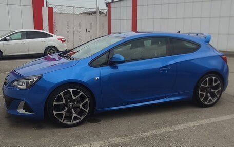 Opel Astra OPC J, 2013 год, 1 050 000 рублей, 1 фотография