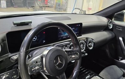 Mercedes-Benz CLA, 2019 год, 2 800 000 рублей, 1 фотография
