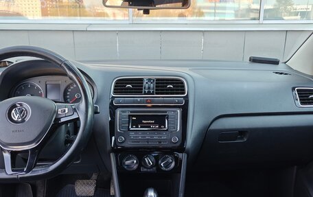 Volkswagen Polo VI (EU Market), 2017 год, 1 050 000 рублей, 4 фотография