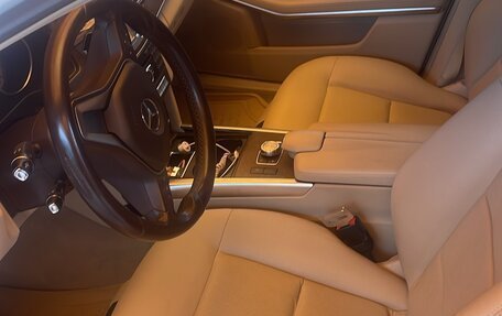 Mercedes-Benz E-Класс, 2014 год, 2 600 000 рублей, 8 фотография
