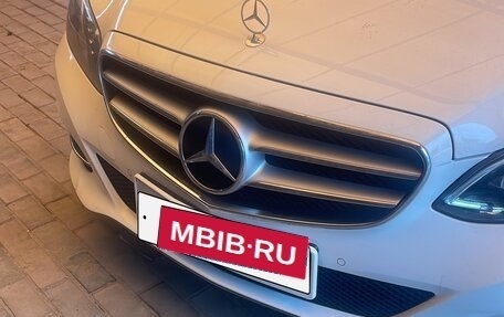 Mercedes-Benz E-Класс, 2014 год, 2 600 000 рублей, 4 фотография