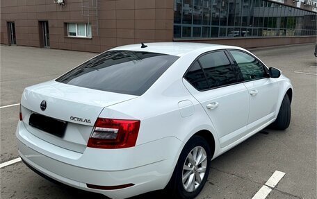 Skoda Octavia, 2017 год, 1 690 000 рублей, 6 фотография