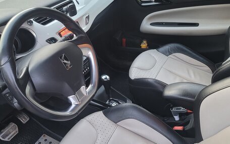 Citroen DS3 I рестайлинг, 2011 год, 850 000 рублей, 2 фотография