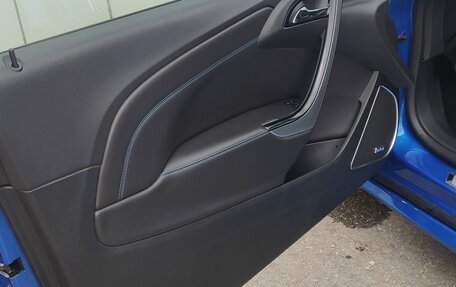 Opel Astra OPC J, 2013 год, 1 050 000 рублей, 19 фотография