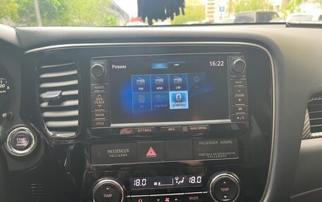 Mitsubishi Outlander III рестайлинг 3, 2012 год, 1 380 000 рублей, 18 фотография