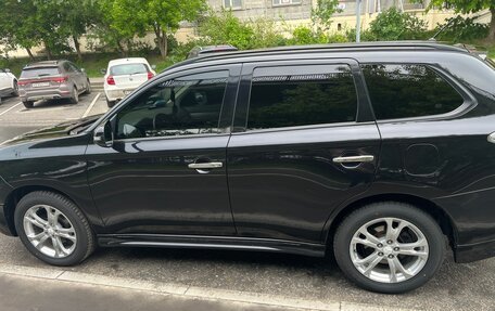 Mitsubishi Outlander III рестайлинг 3, 2012 год, 1 380 000 рублей, 27 фотография