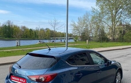 Mazda 3, 2018 год, 1 910 000 рублей, 11 фотография