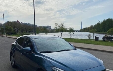 Mazda 3, 2018 год, 1 910 000 рублей, 12 фотография