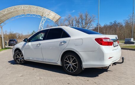 Toyota Camry, 2014 год, 1 850 000 рублей, 5 фотография
