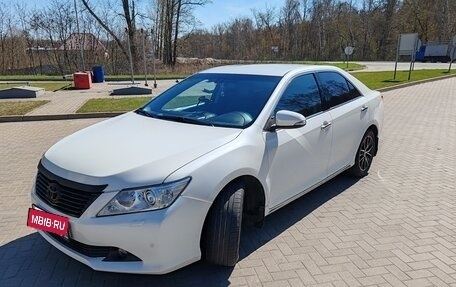 Toyota Camry, 2014 год, 1 850 000 рублей, 19 фотография
