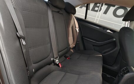 Volkswagen Jetta VI, 2012 год, 794 000 рублей, 18 фотография