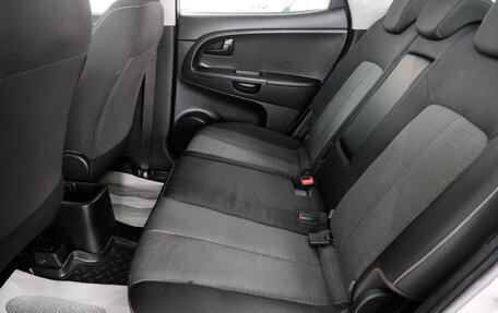 KIA Venga I, 2011 год, 979 000 рублей, 21 фотография