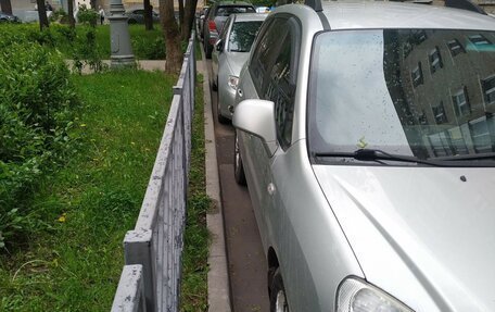 KIA Carens III (RP), 2010 год, 820 000 рублей, 5 фотография
