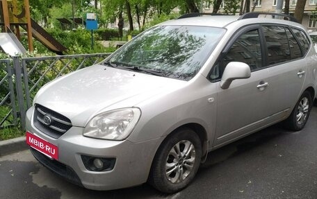 KIA Carens III (RP), 2010 год, 820 000 рублей, 4 фотография