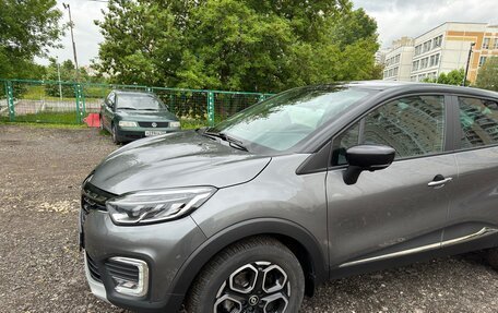 Renault Kaptur I рестайлинг, 2022 год, 2 000 000 рублей, 7 фотография