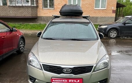 KIA cee'd I рестайлинг, 2011 год, 1 050 000 рублей, 8 фотография