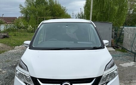 Nissan Serena IV, 2016 год, 1 900 000 рублей, 12 фотография