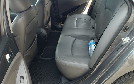 Hyundai Sonata VI, 2011 год, 1 160 000 рублей, 8 фотография